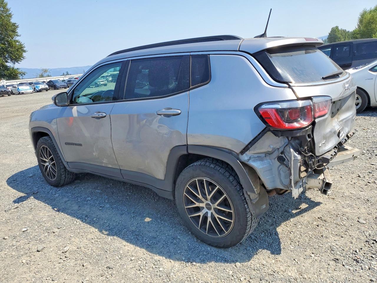 2017 JEEP COMPASS LATITUDE — снимка 2