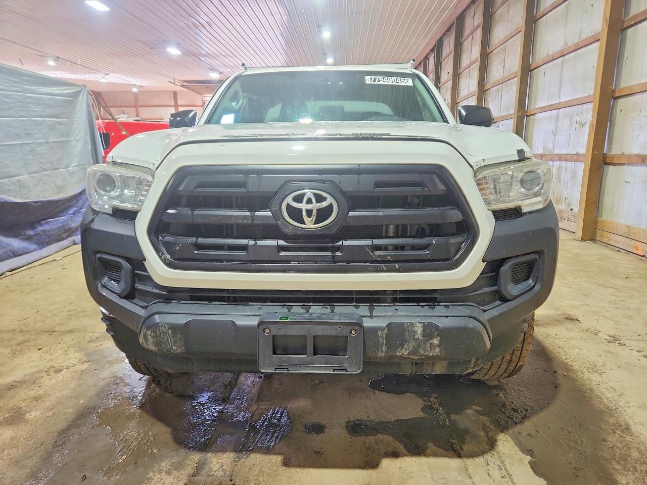 2017 TOYOTA TACOMA — снимка 5