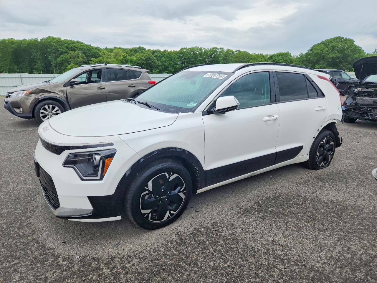 2023 KIA NIRO WIND