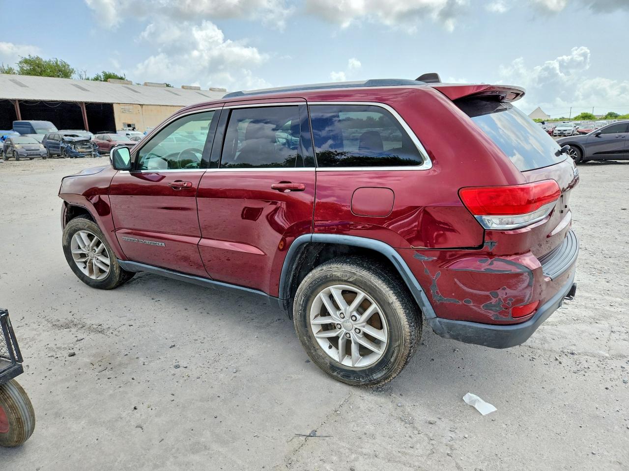 2017 JEEP GRAND CHEROKEE LAREDO — снимка 2