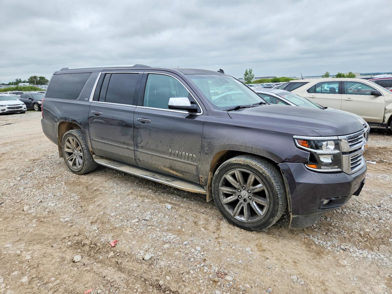 2015 CHEVROLET SUBURBAN K1500 LTZ — снимка 4