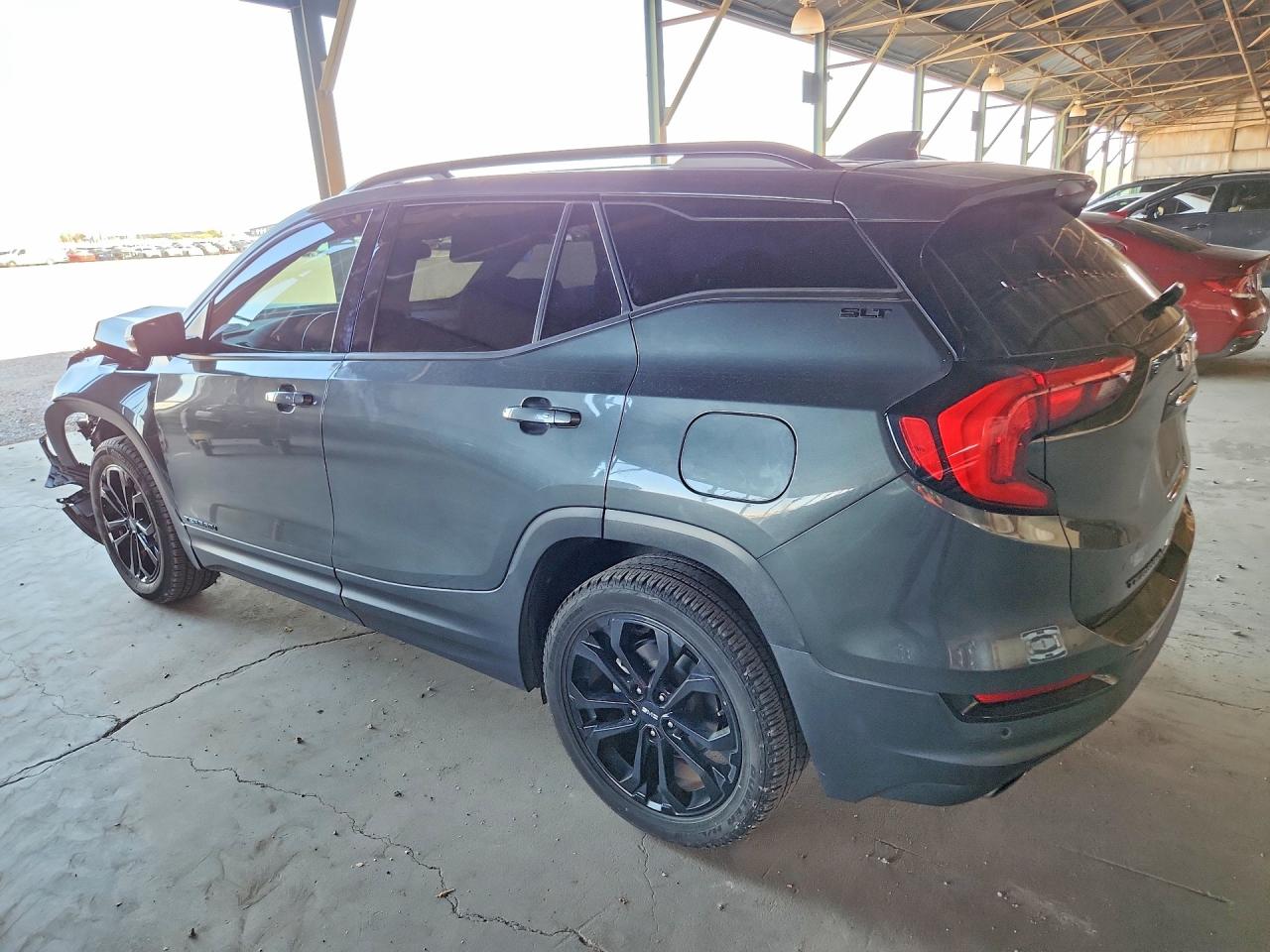 2019 GMC TERRAIN SLT — снимка 2