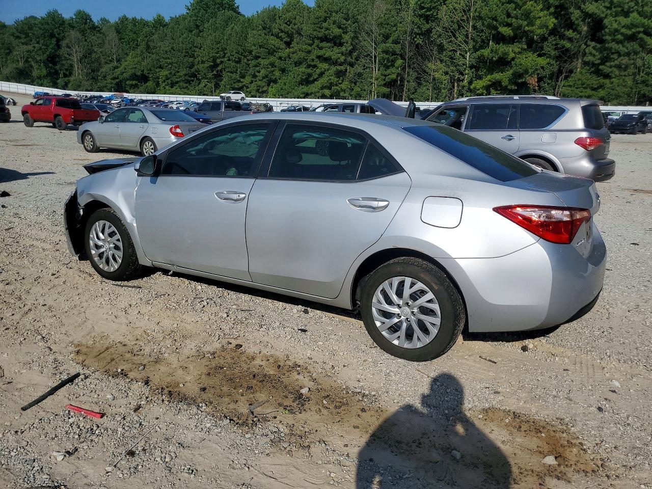 2019 TOYOTA COROLLA LE — снимка 2
