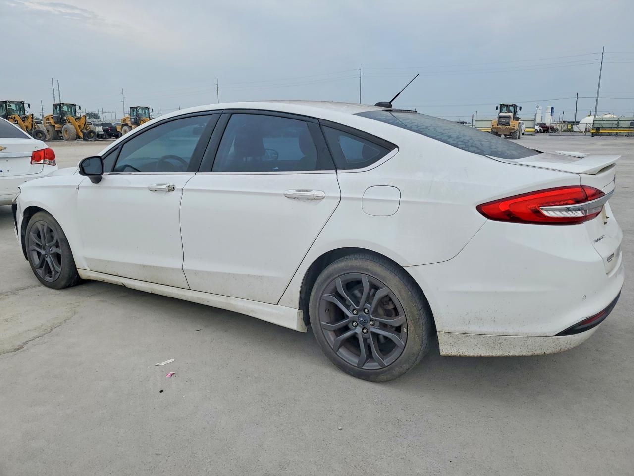 2018 FORD FUSION SE — снимка 2