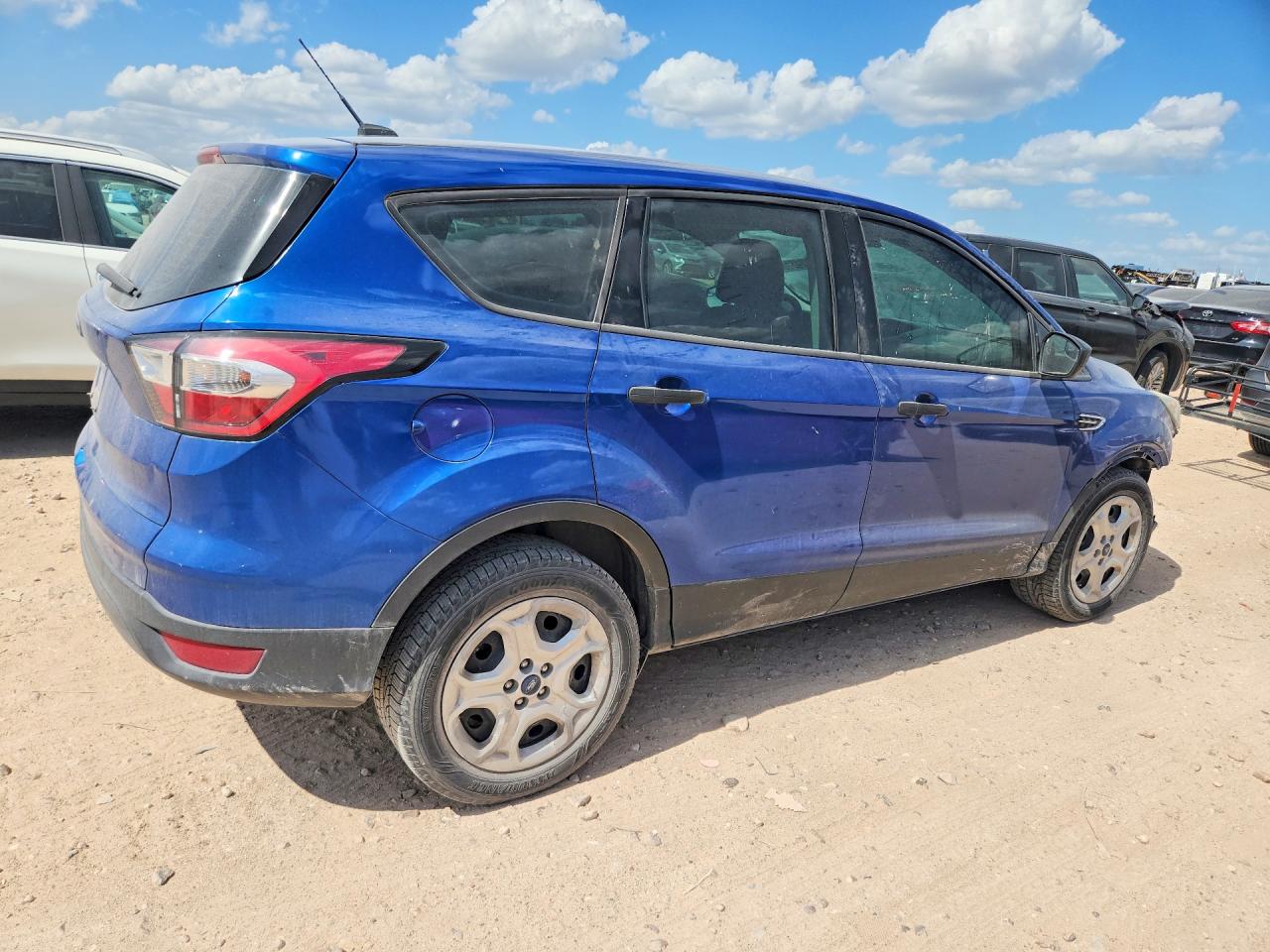 2017 FORD ESCAPE S — снимка 3