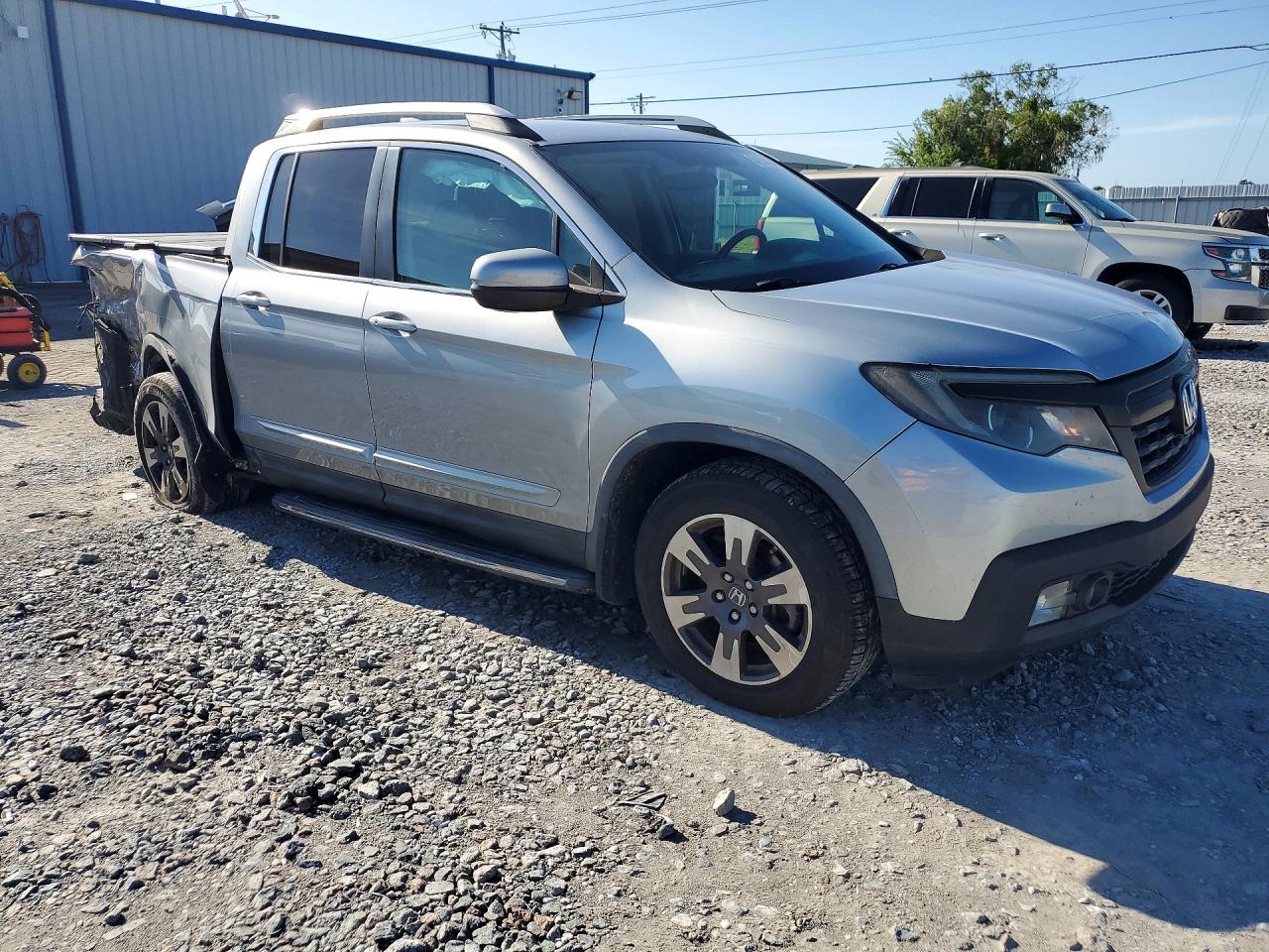 2017 HONDA RIDGELINE RTL — снимка 4