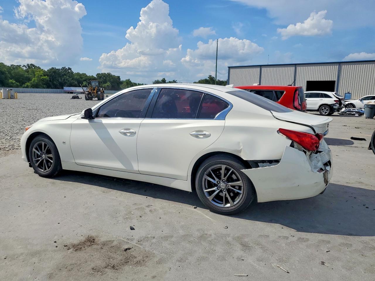 2015 INFINITI Q50 BASE — снимка 2