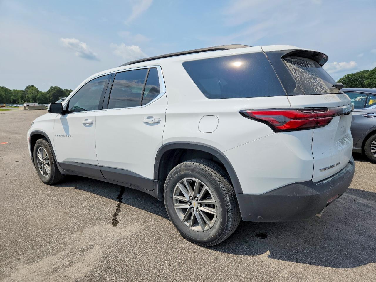 2023 CHEVROLET TRAVERSE LT — снимка 2