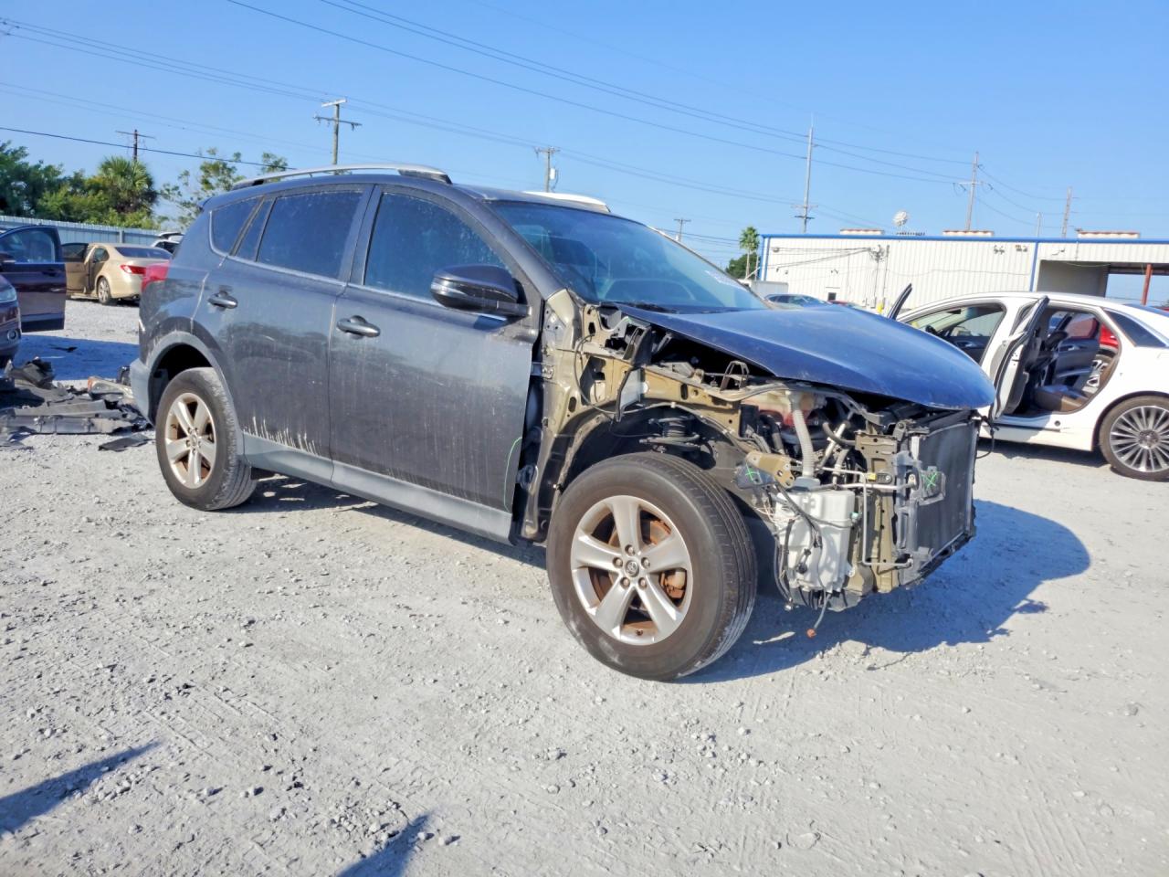2015 TOYOTA RAV4 XLE — снимка 4