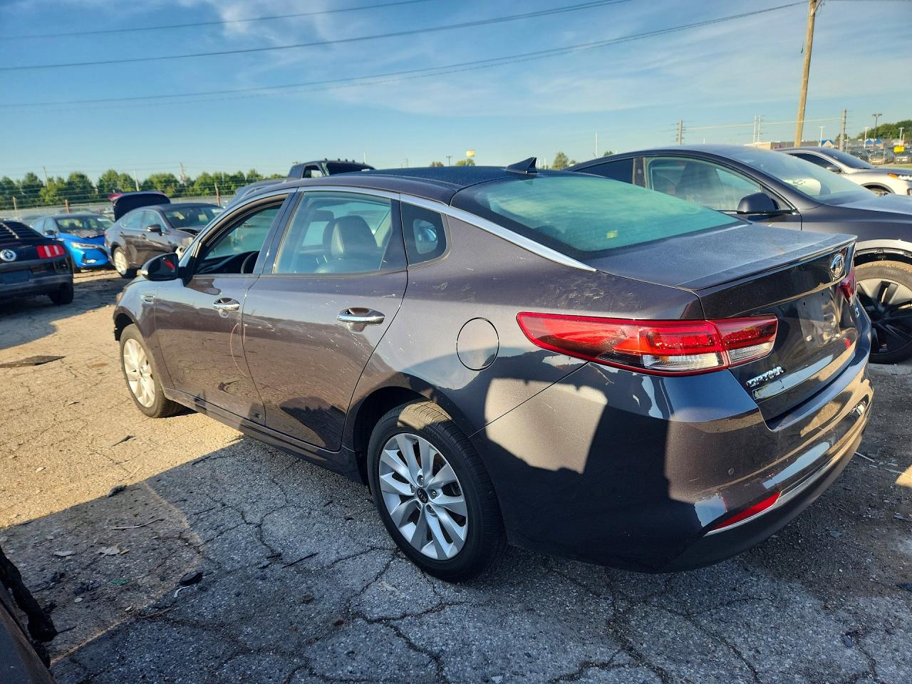 2018 KIA OPTIMA S — снимка 2