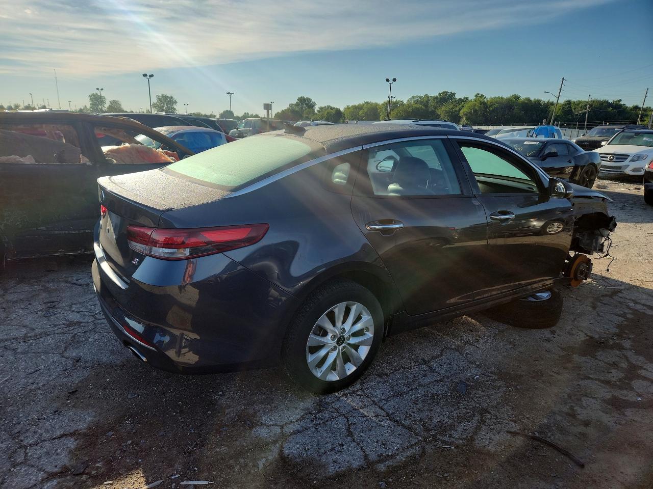 2018 KIA OPTIMA S — снимка 3