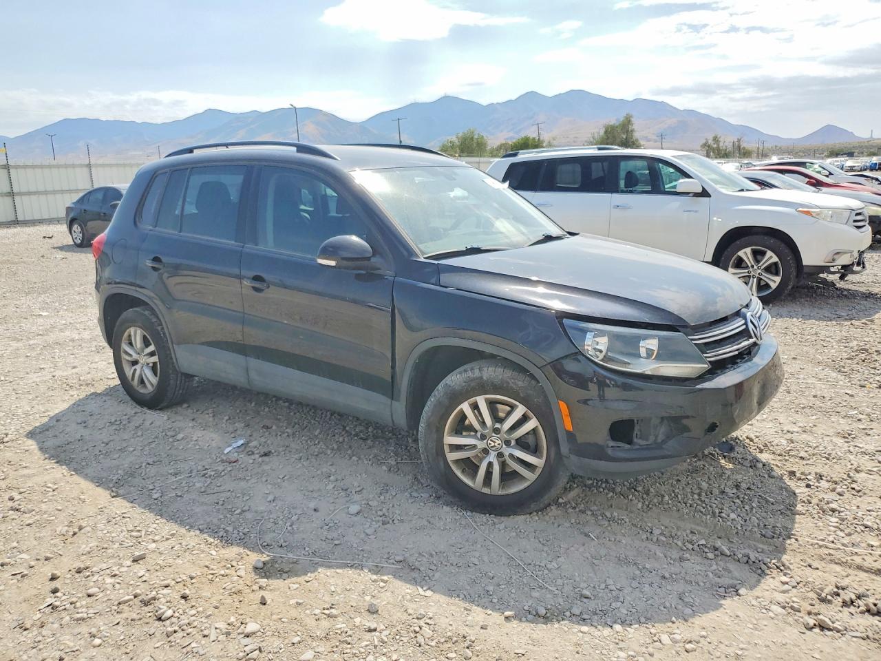 2016 VOLKSWAGEN TIGUAN S — снимка 4