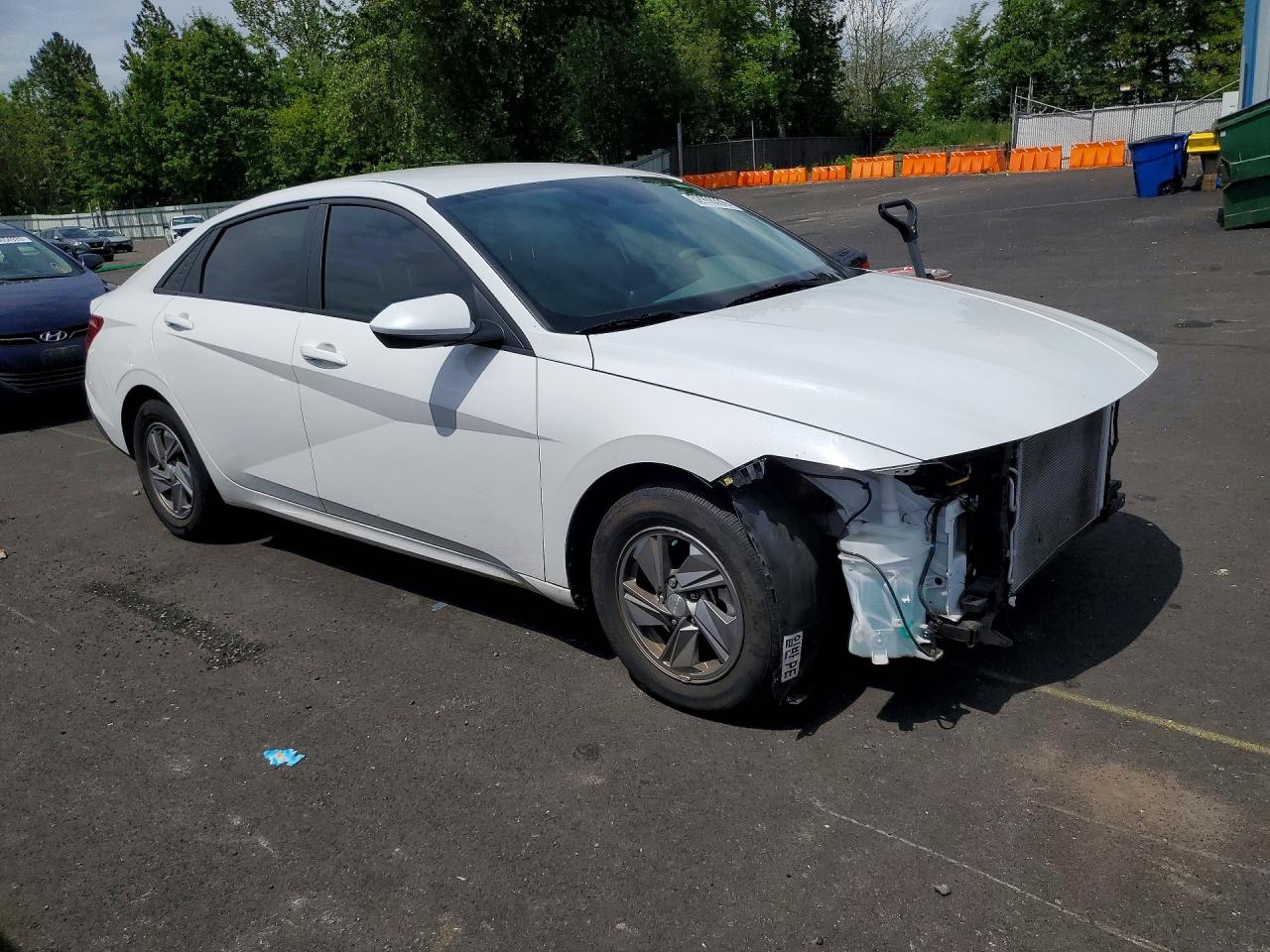 2024 HYUNDAI ELANTRA SE — снимка 4