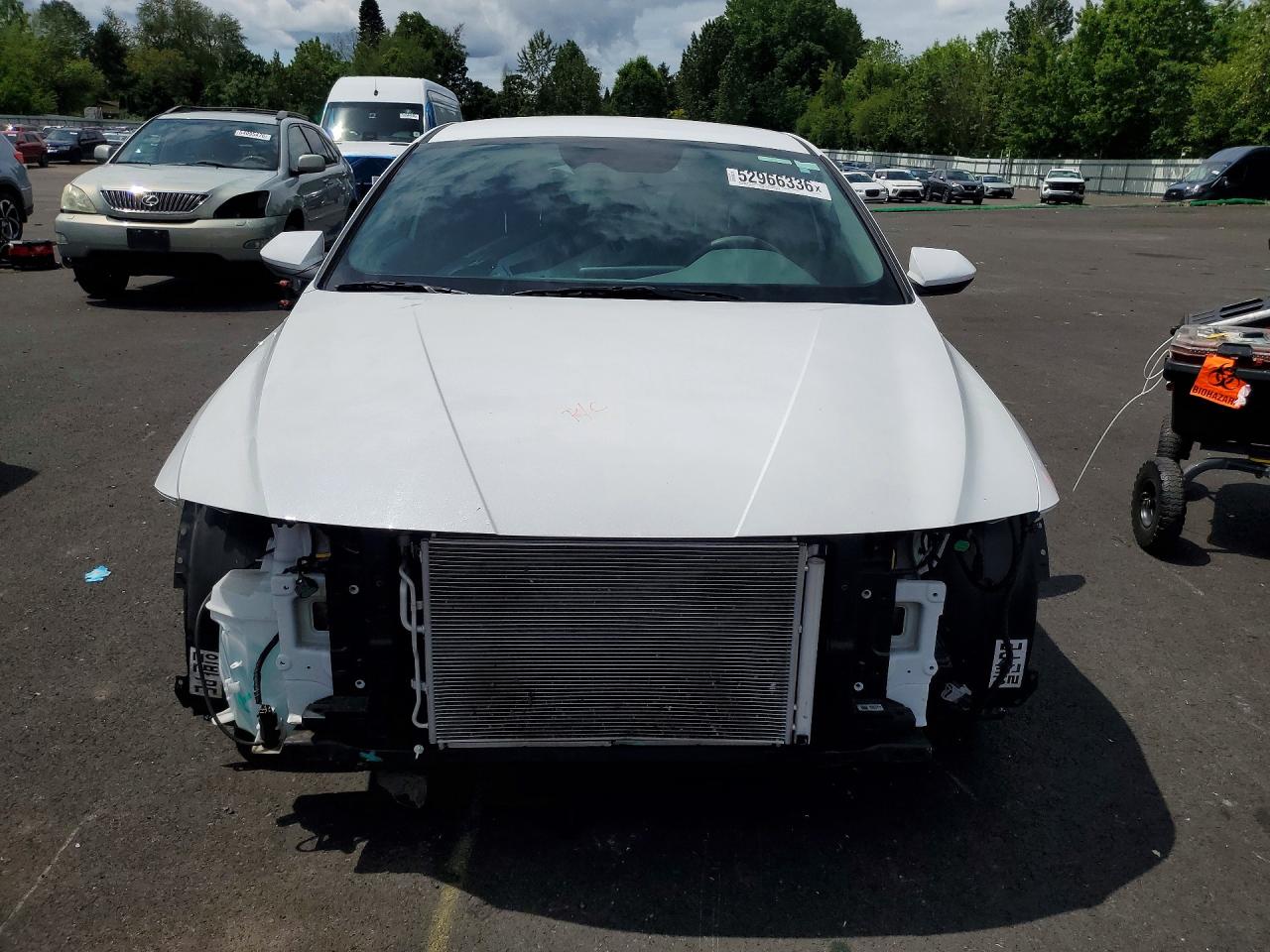 2024 HYUNDAI ELANTRA SE — снимка 5
