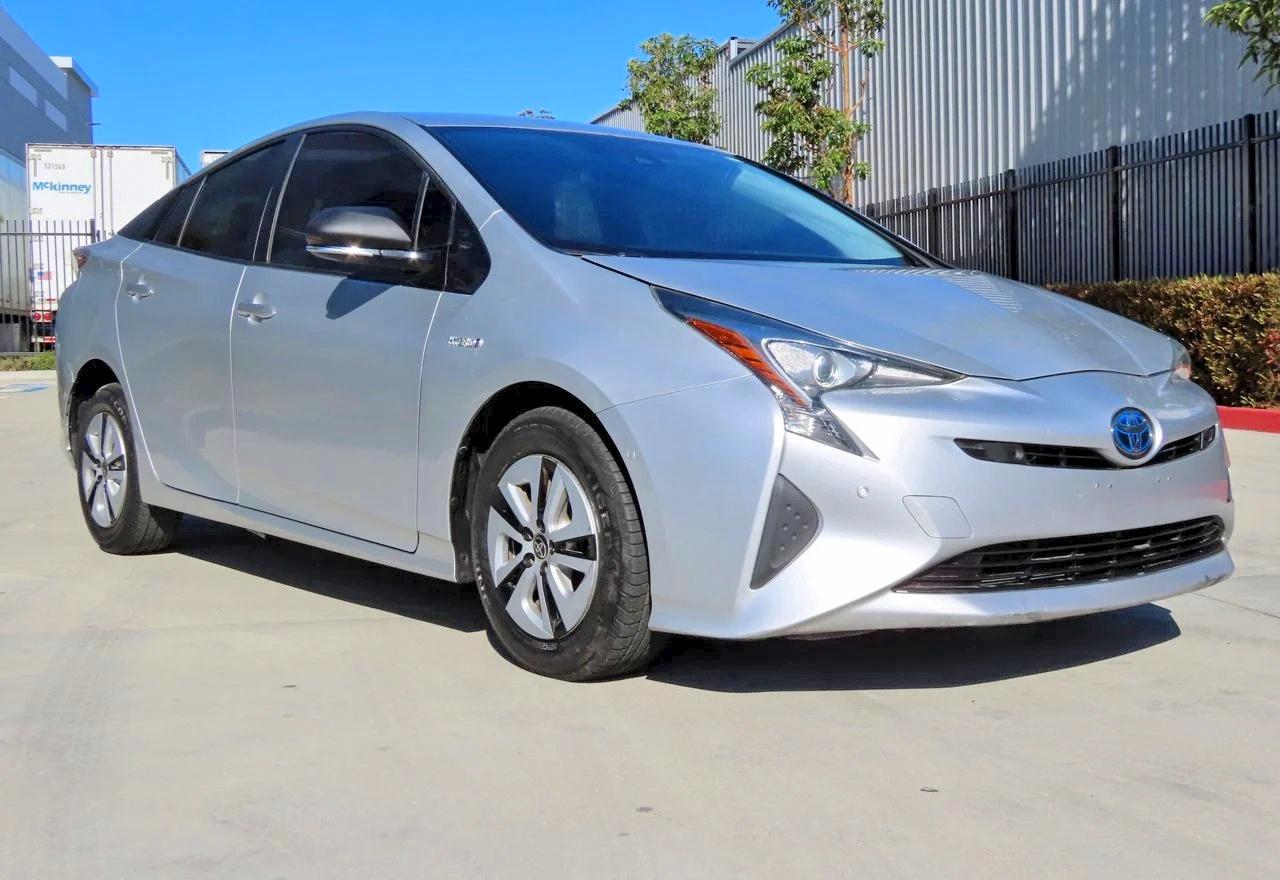 2018 TOYOTA PRIUS THREE