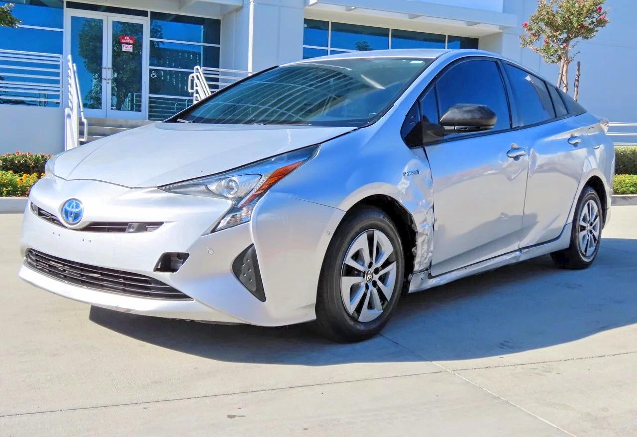 2018 TOYOTA PRIUS THREE — снимка 2