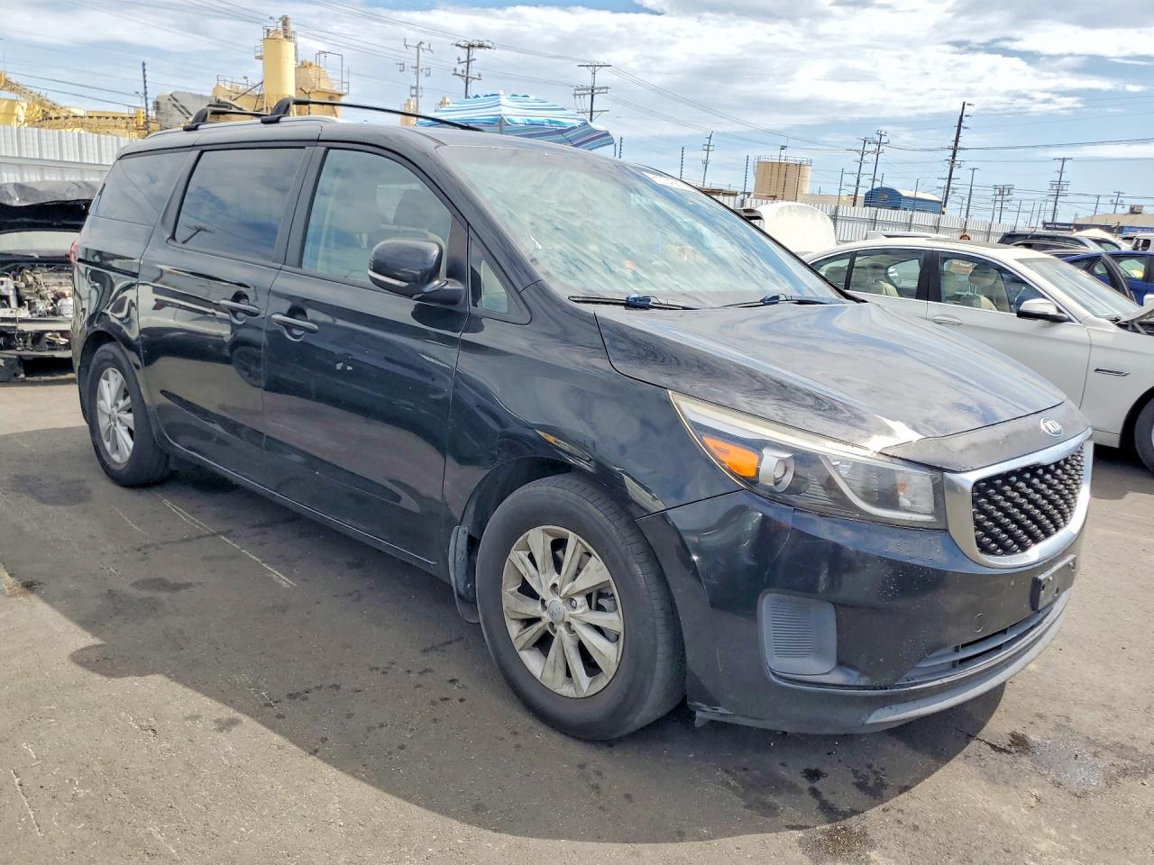 2016 KIA SEDONA LX — снимка 4