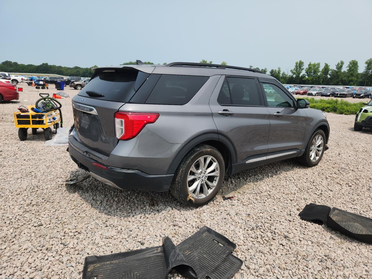 2023 FORD EXPLORER XLT — снимка 3