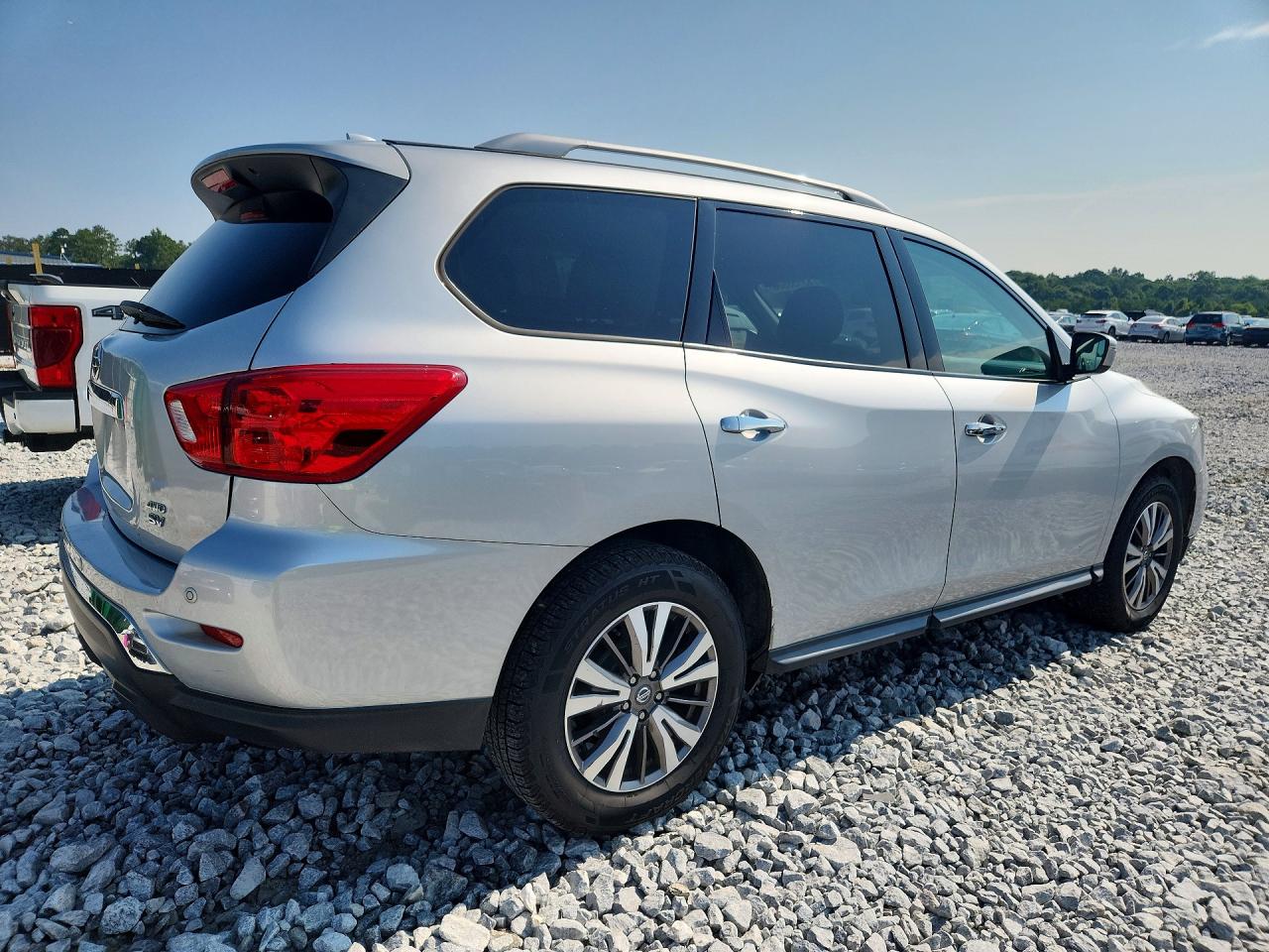 2019 NISSAN PATHFINDER SV — снимка 3
