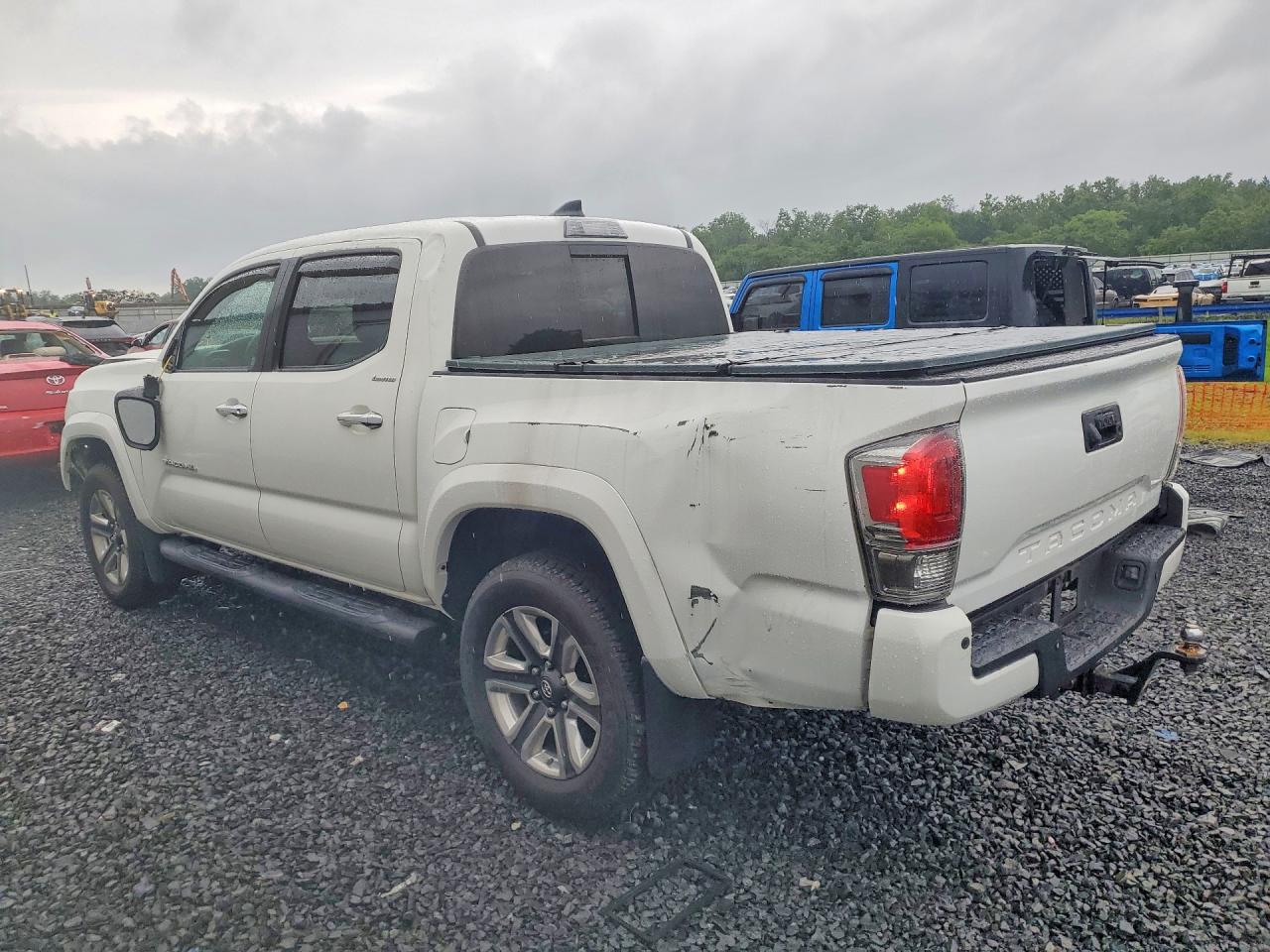 2017 TOYOTA TACOMA LIMITED — снимка 2