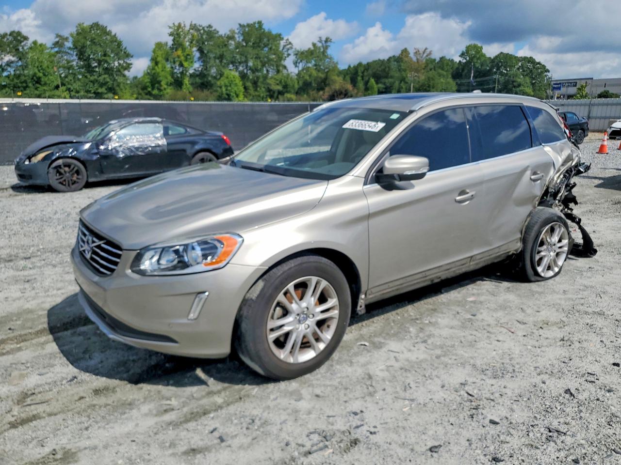 2016 VOLVO XC60 T5 PREMIER