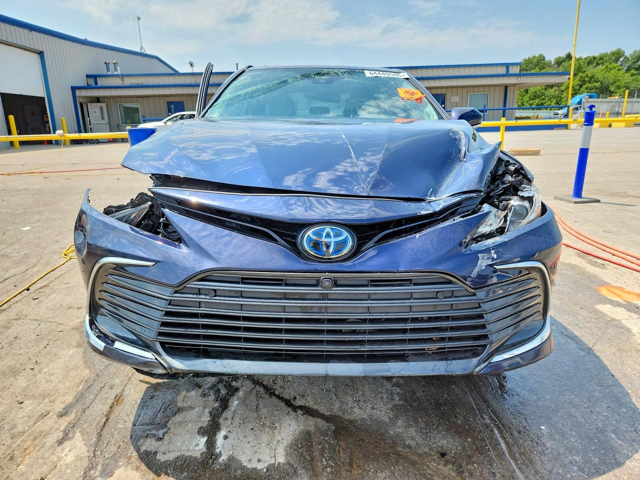 2021 TOYOTA CAMRY XLE — снимка 5