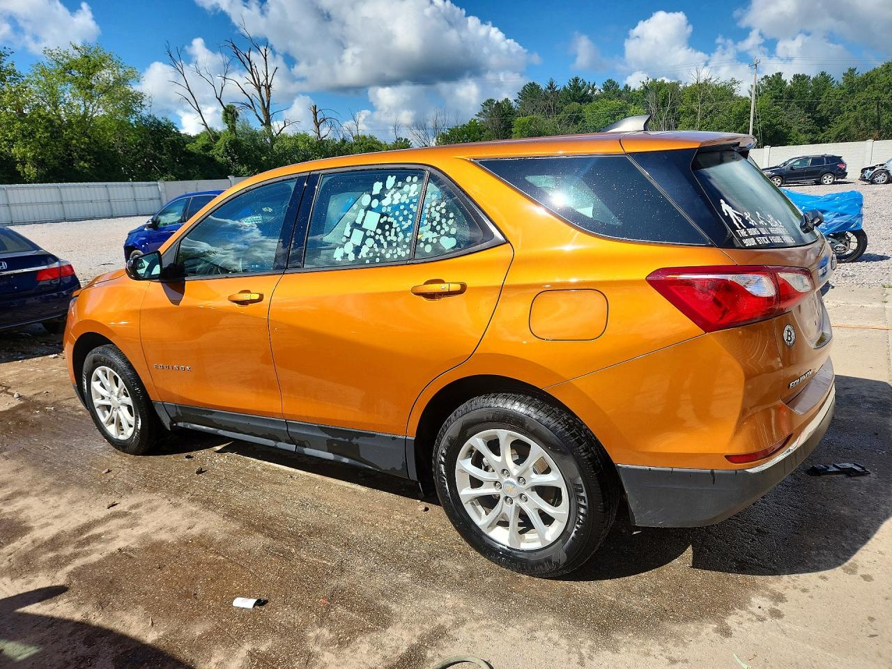 2018 CHEVROLET EQUINOX LS — снимка 2