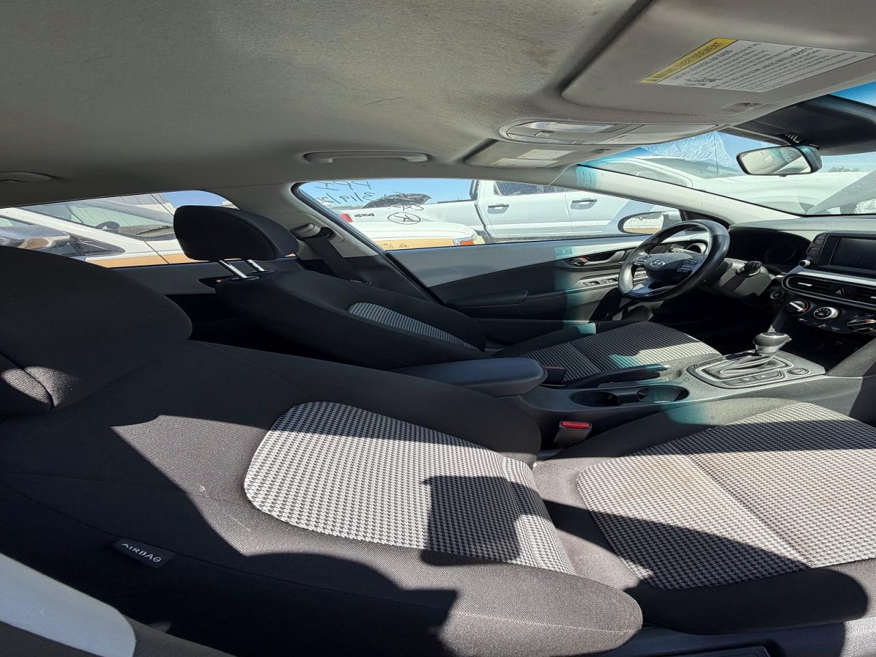 2020 HYUNDAI KONA SEL