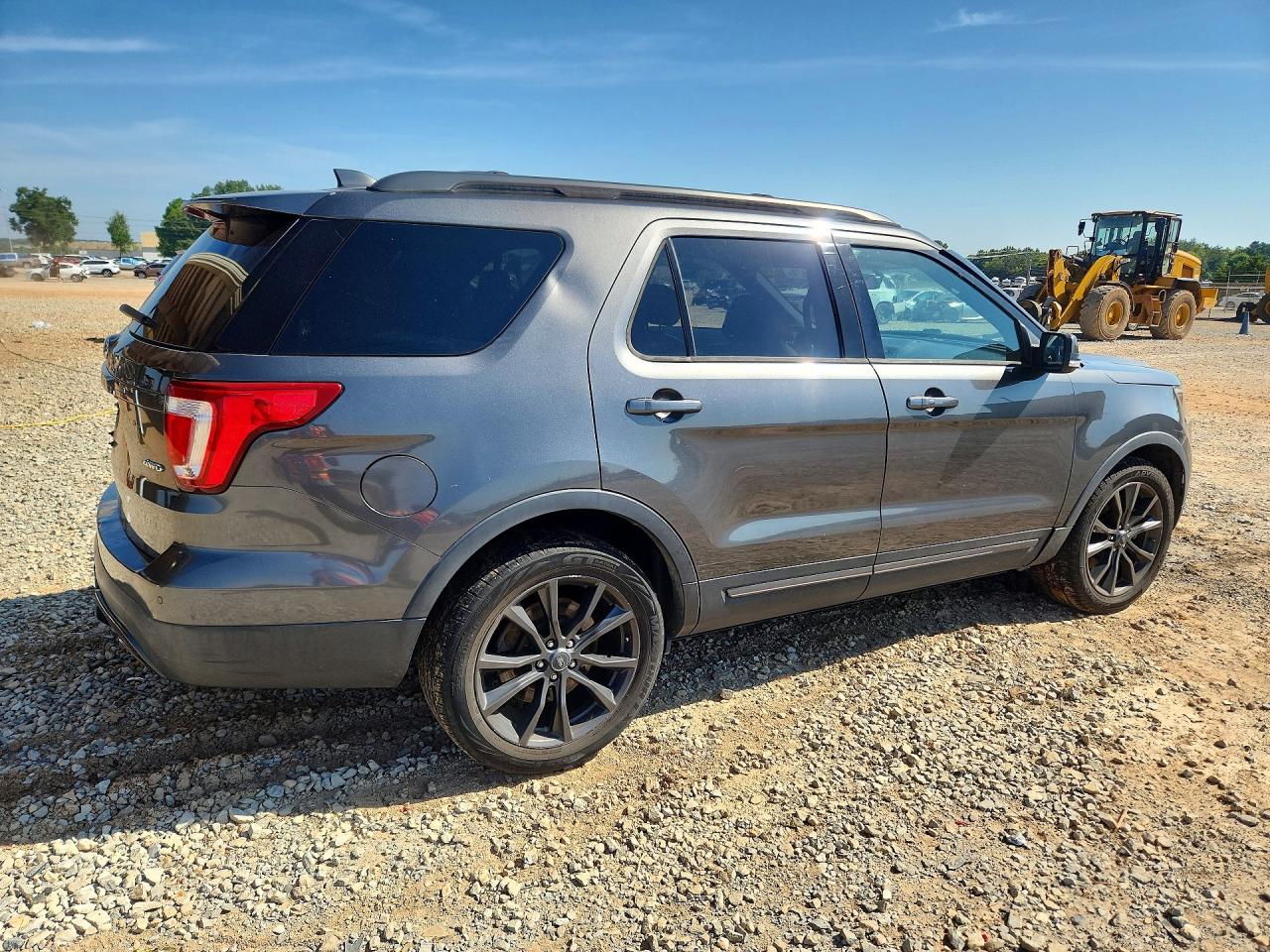 2017 FORD EXPLORER XLT — снимка 3