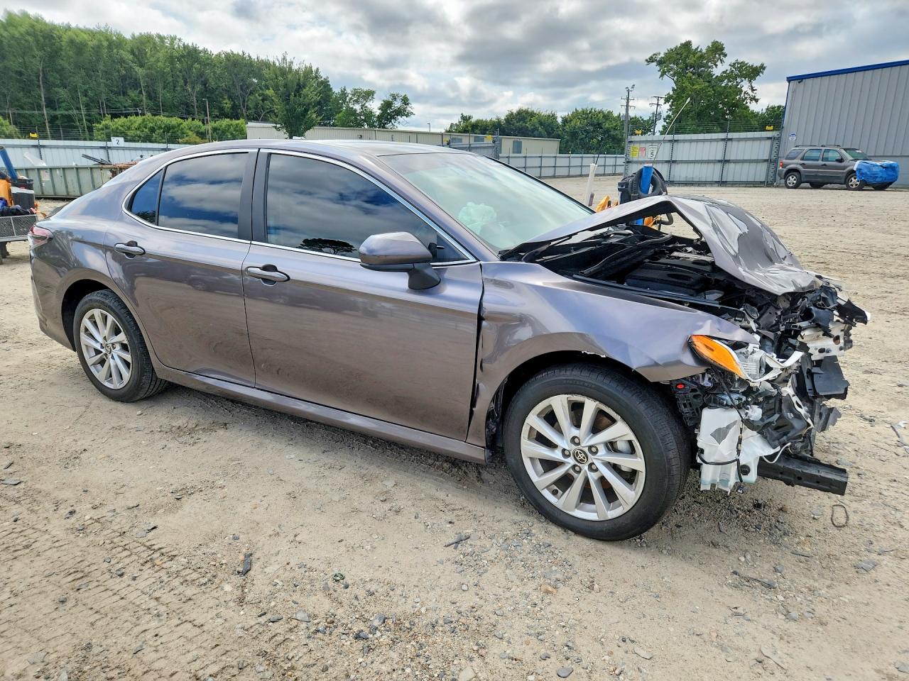 2023 TOYOTA CAMRY LE — снимка 4