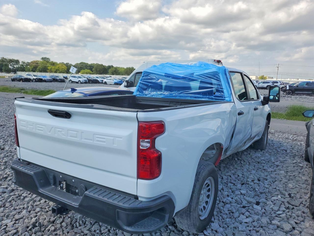 2024 CHEVROLET SILVERADO K1500 — снимка 3