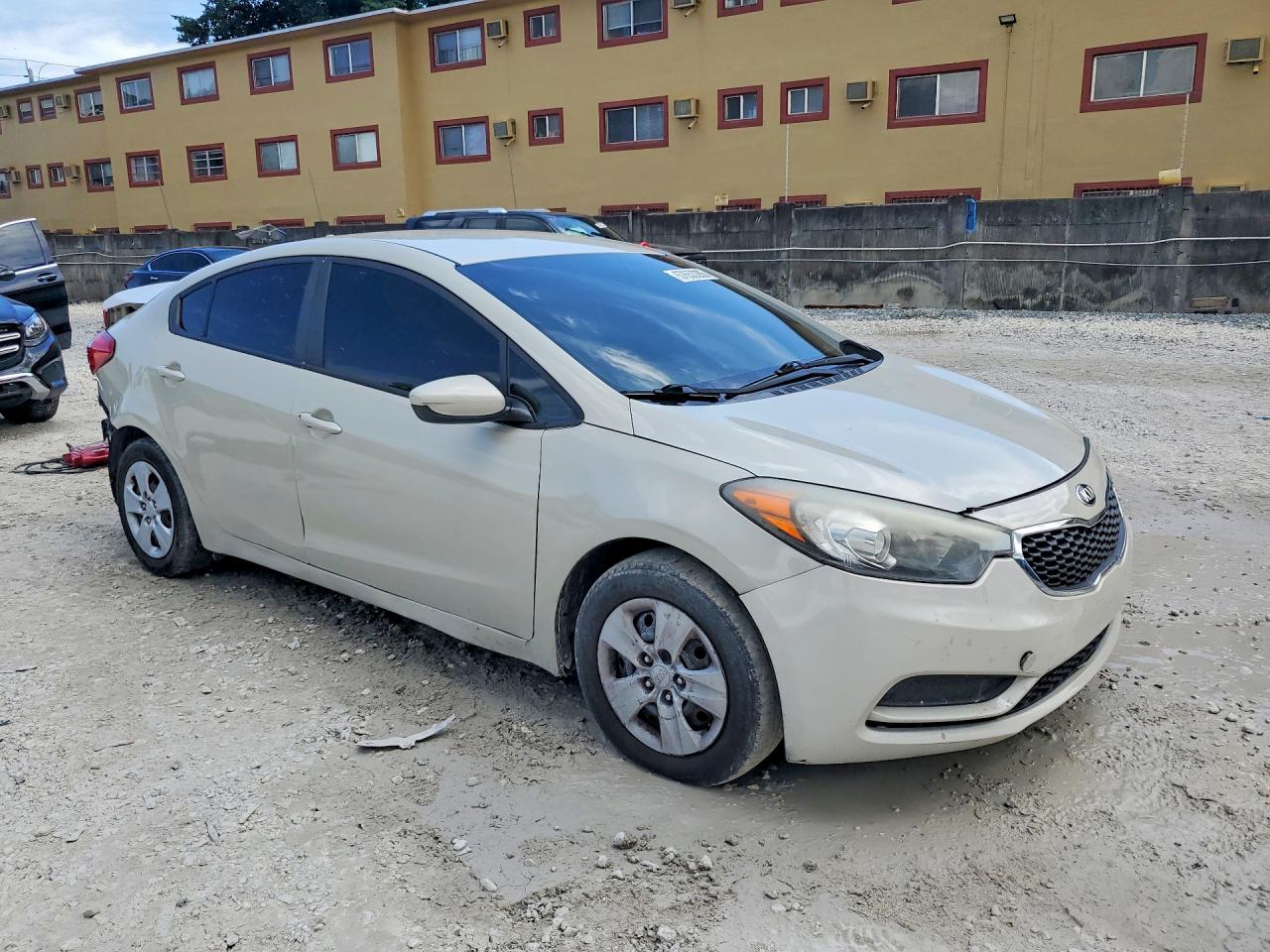 2015 KIA FORTE LX — снимка 4