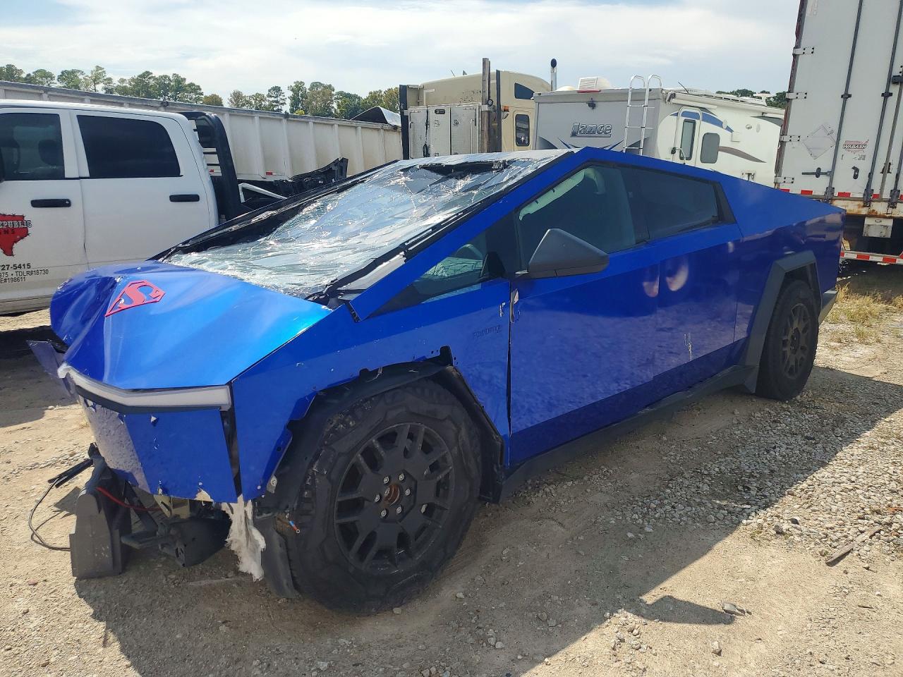 2024 TESLA CYBERTRUCK