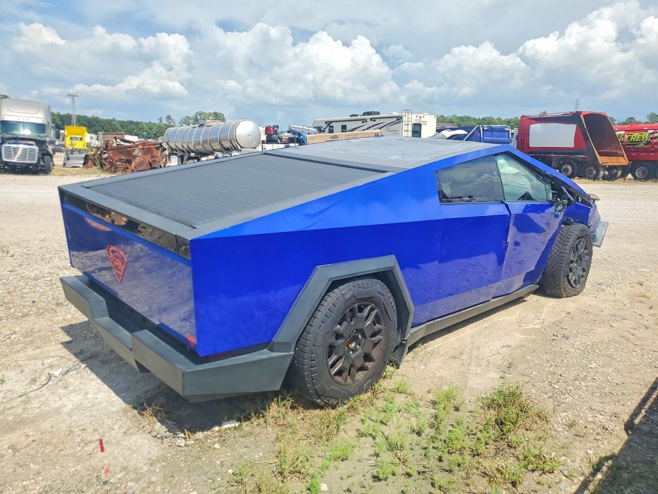 2024 TESLA CYBERTRUCK — снимка 3
