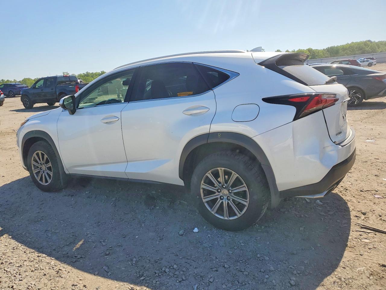 2015 LEXUS NX 200T — снимка 2