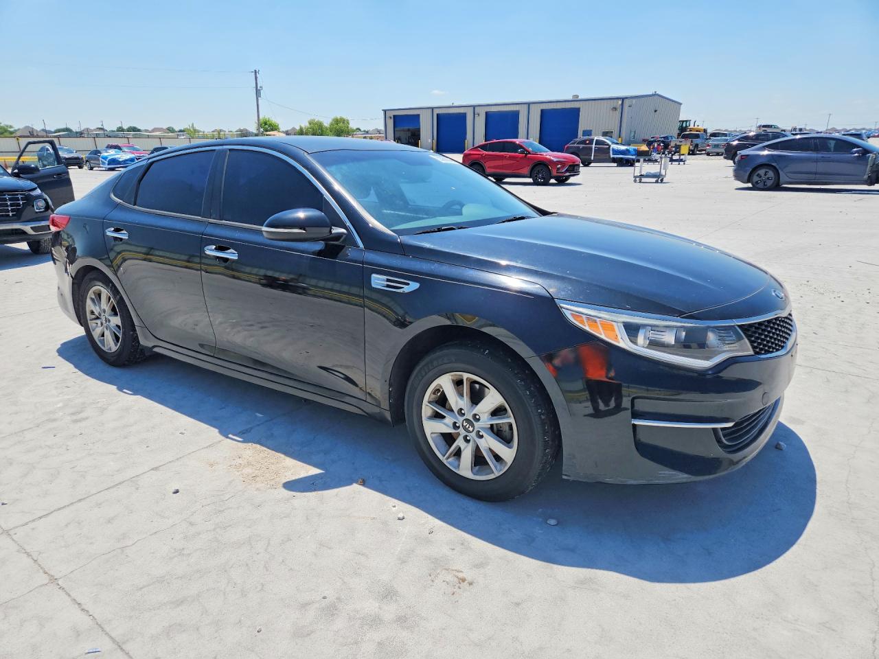 2017 KIA OPTIMA LX — снимка 4