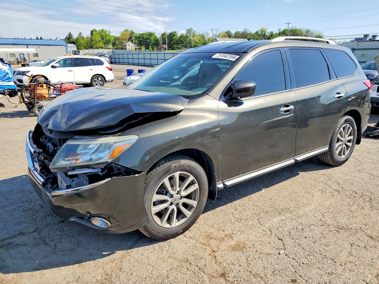 2015 NISSAN PATHFINDER SV