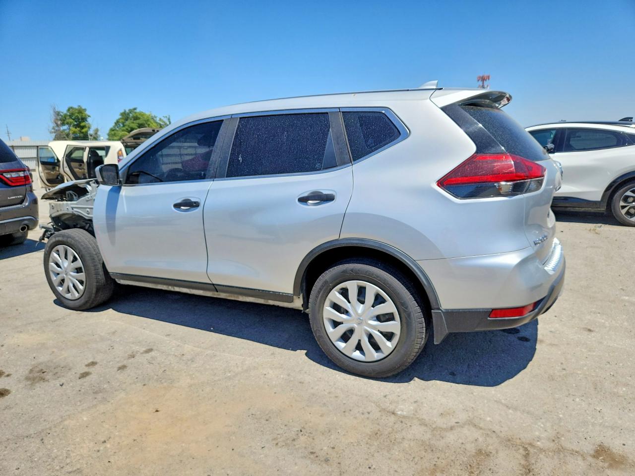 2019 NISSAN ROGUE S — снимка 2