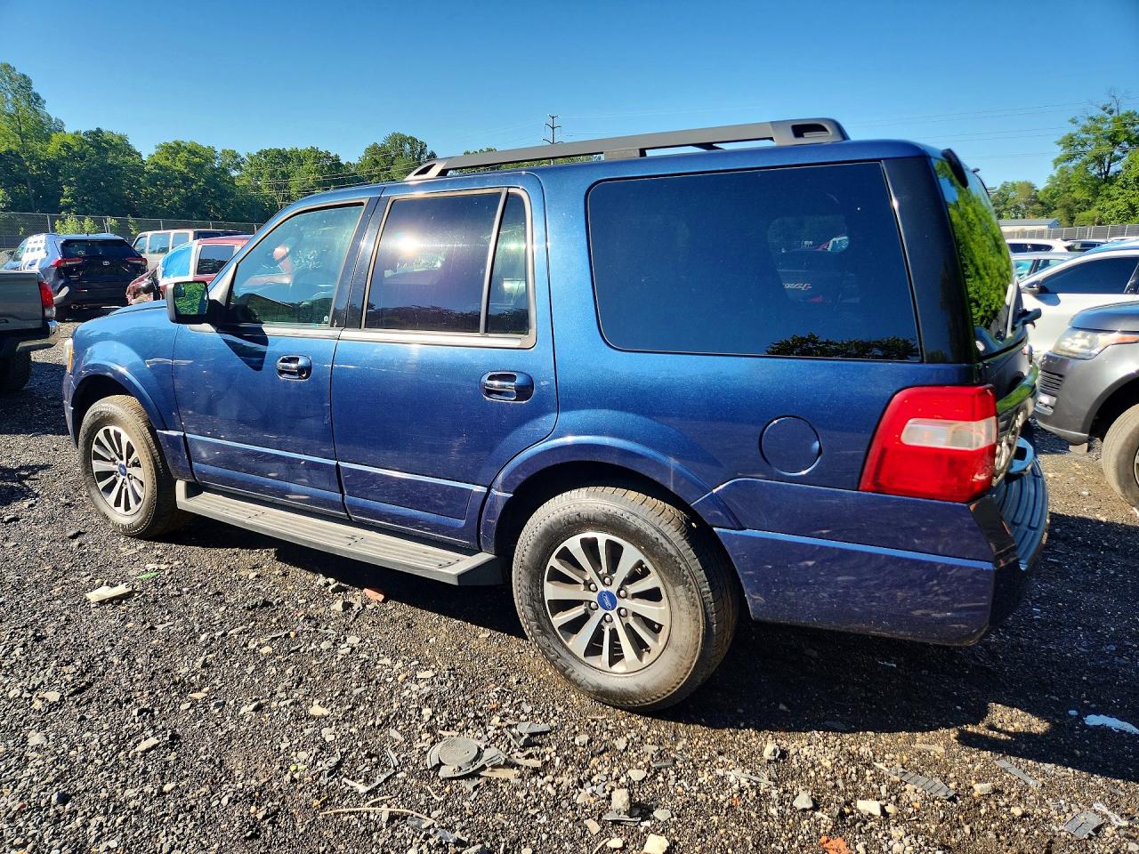 2017 FORD EXPEDITION XLT — снимка 2