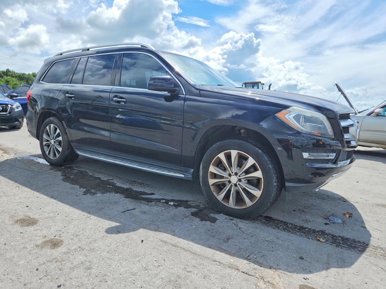 2013 MERCEDES-BENZ GL 450 4MATIC — снимка 4