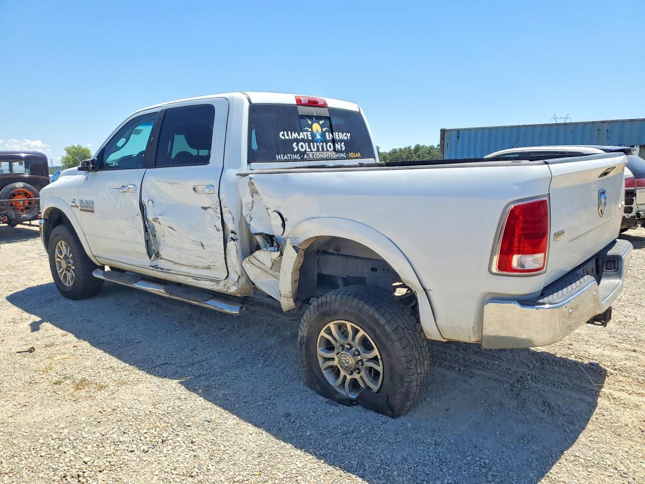 2016 RAM 2500 LARAMIE — снимка 2