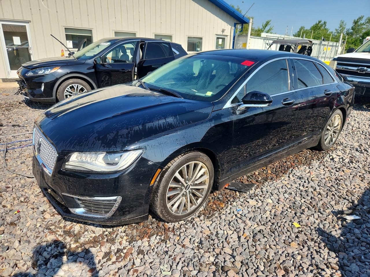 2017 LINCOLN MKZ PREMIERE