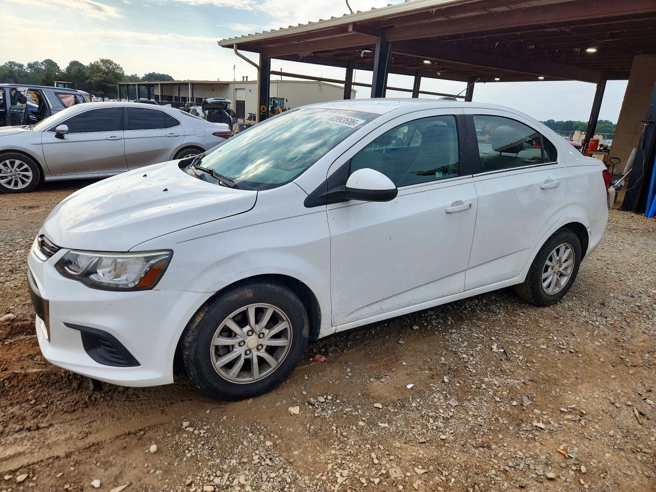 2017 CHEVROLET SONIC LT