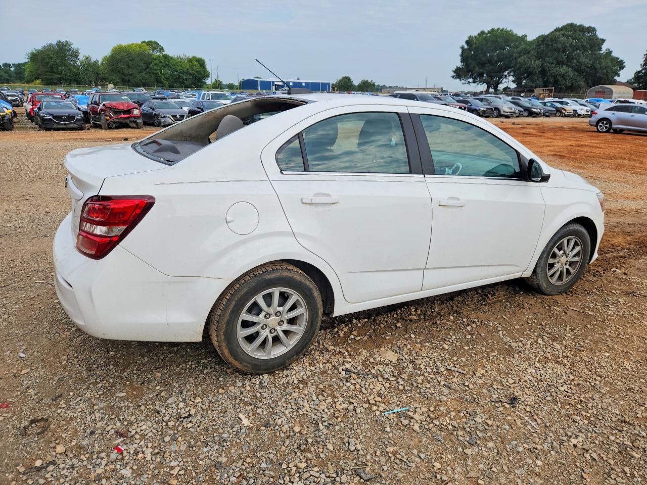 2017 CHEVROLET SONIC LT — снимка 3