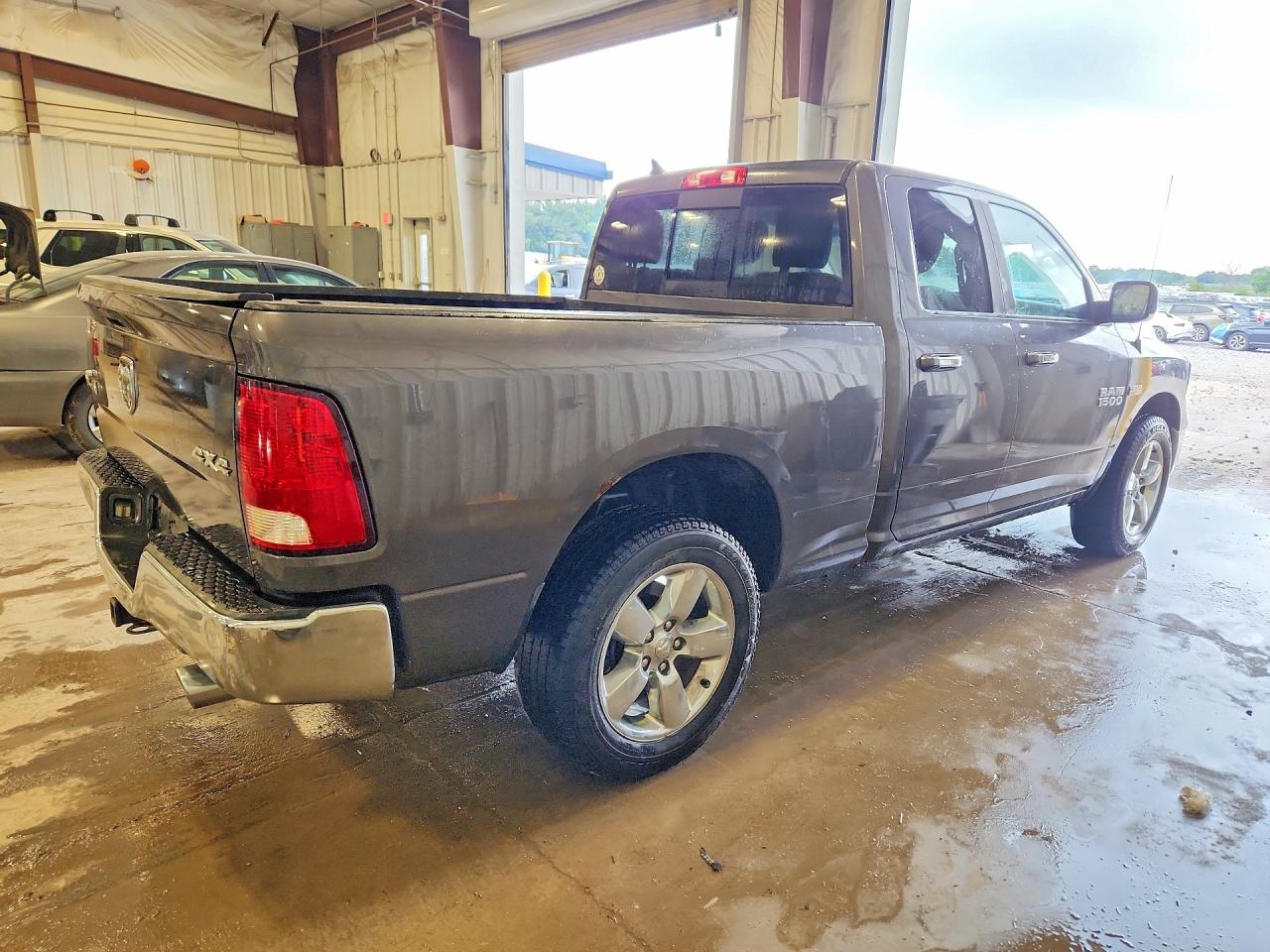 2015 RAM 1500 SLT — снимка 3