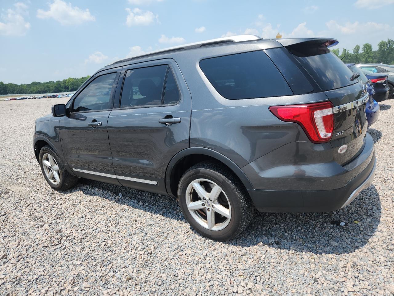 2017 FORD EXPLORER XLT — снимка 2