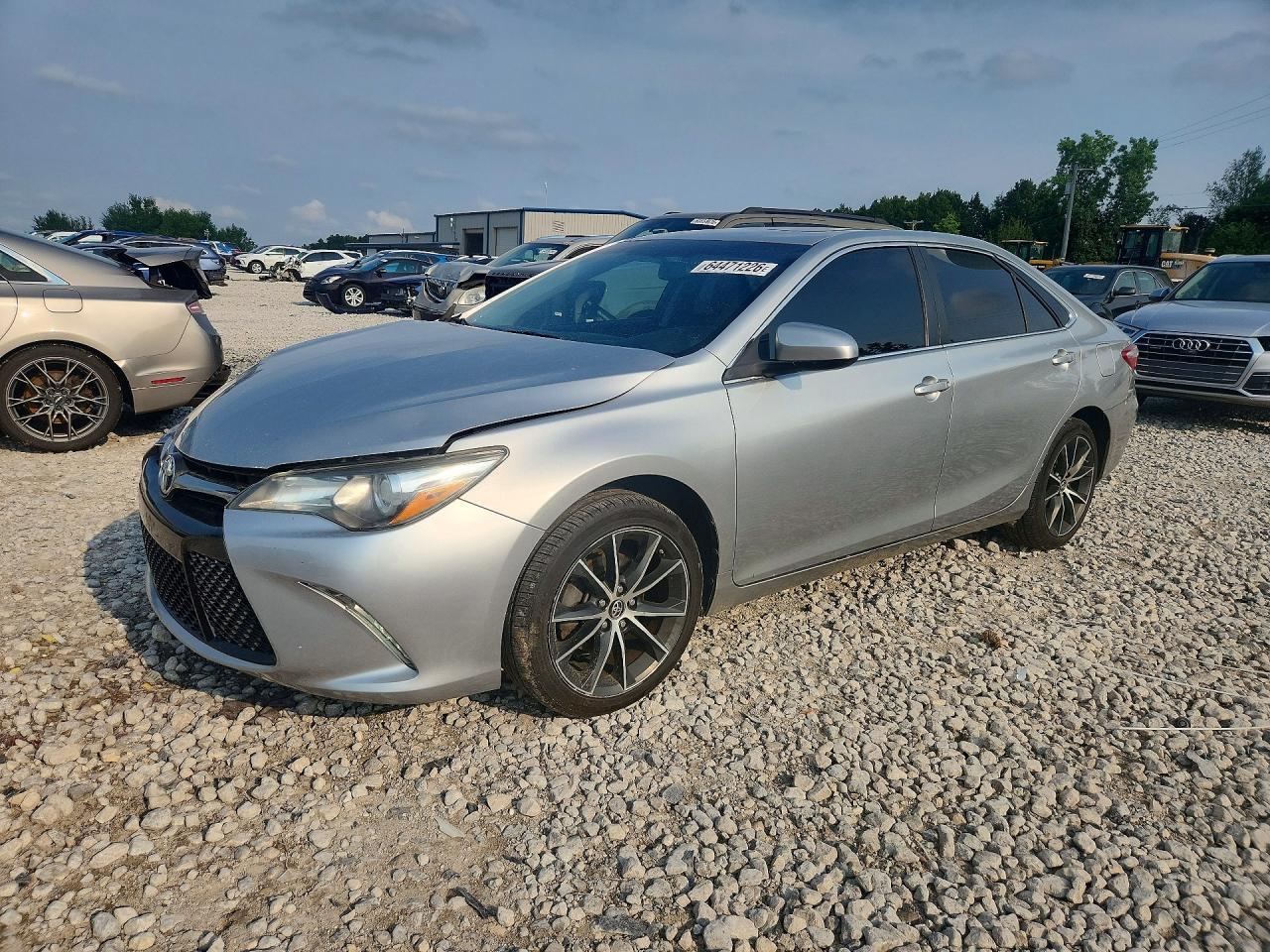 2016 TOYOTA CAMRY XSE