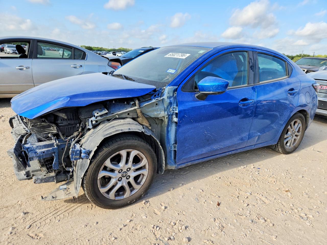 2017 TOYOTA YARIS IA BASE