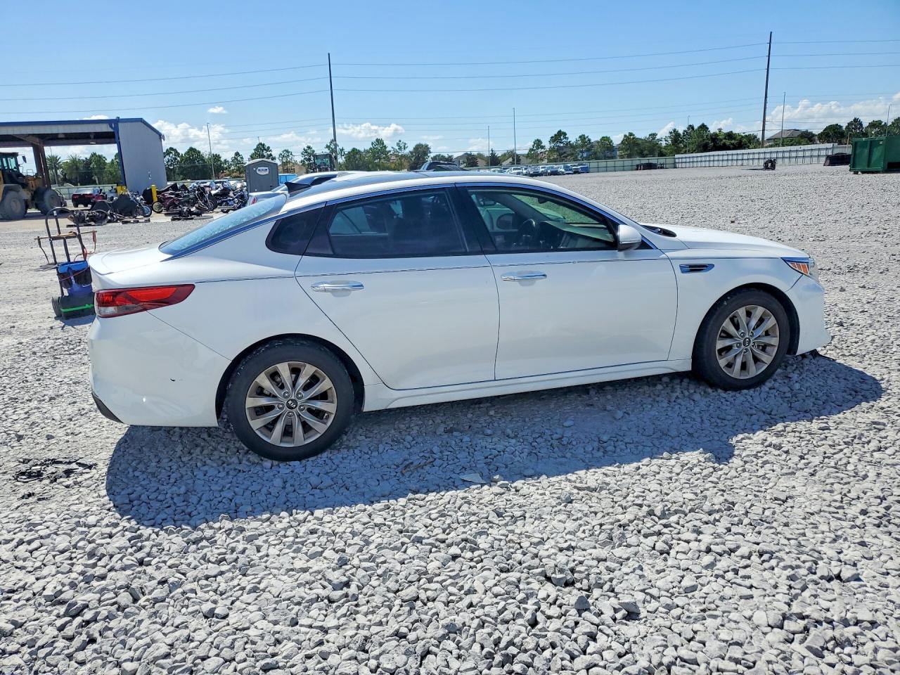 2018 KIA OPTIMA S — снимка 3