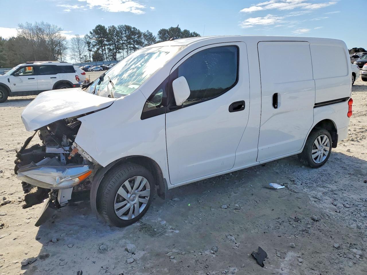 2019 NISSAN NV200 SV